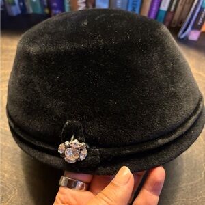 Vintage ladies’ hat